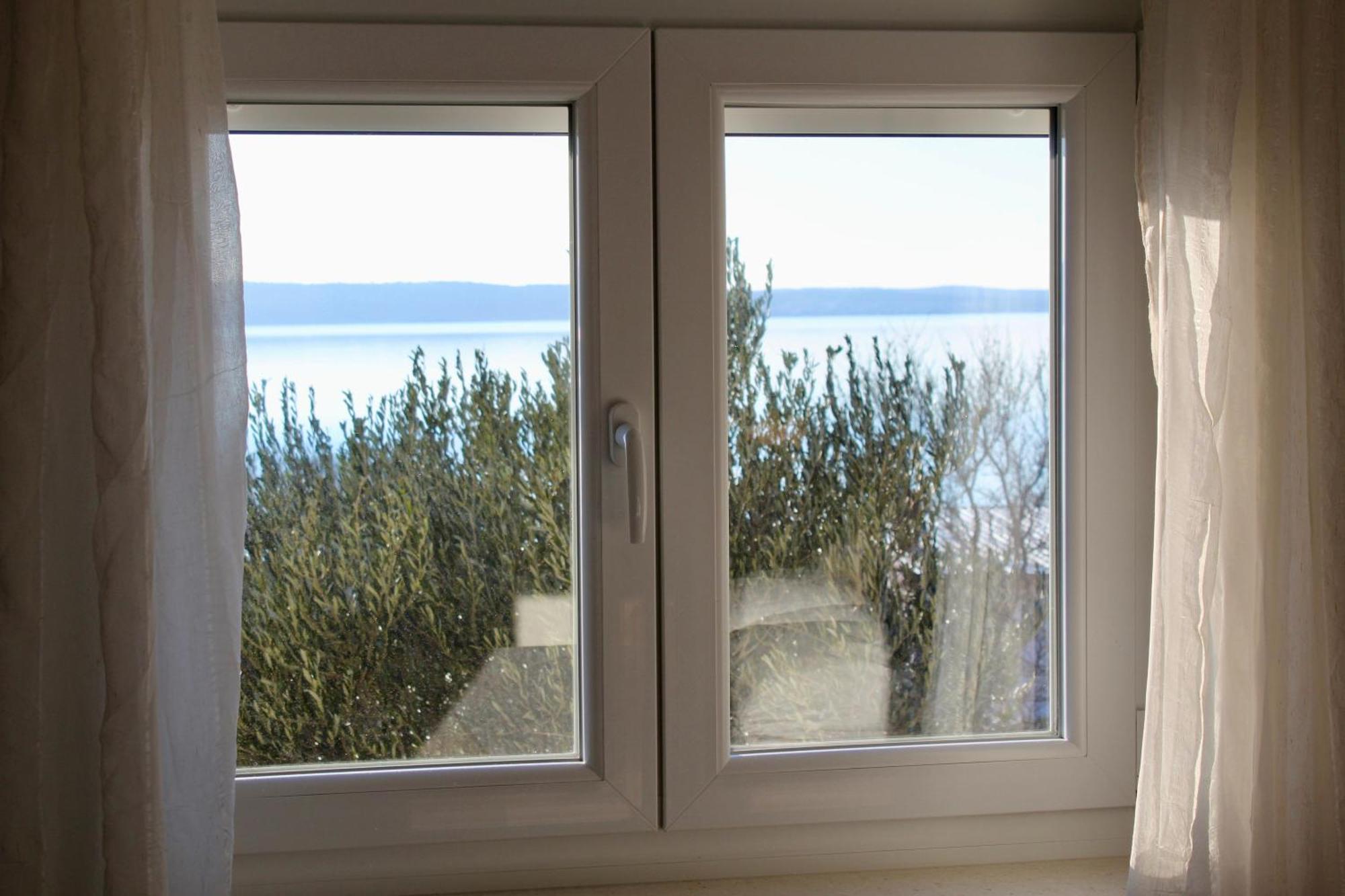 Modern Seaview House Fiore スタリグラード エクステリア 写真